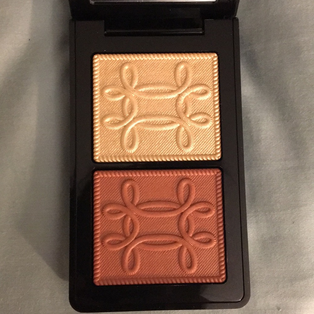 MAC NUTCRACKER SWEET COPPER FACE COMPACT